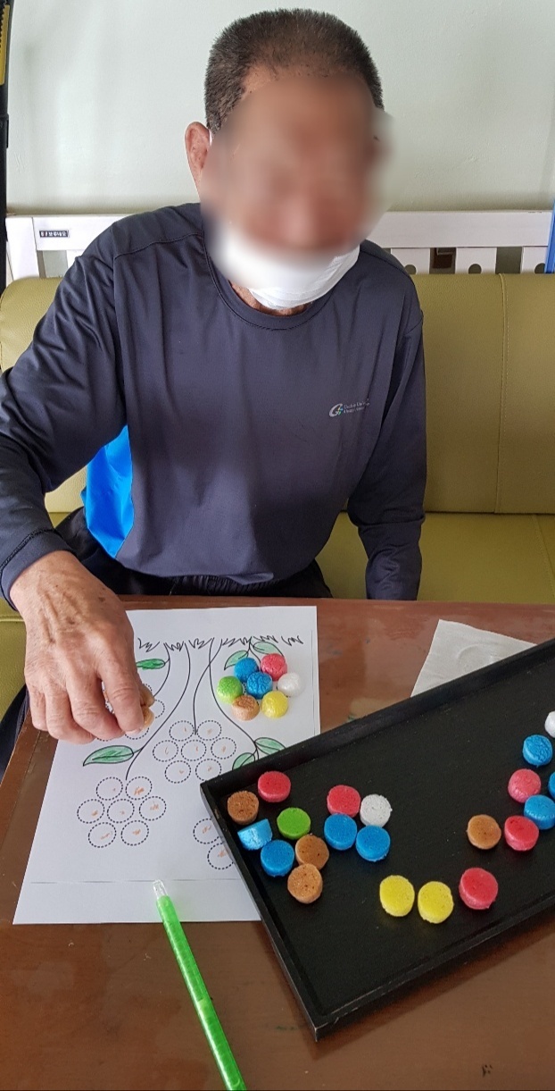 2021년 7월 28일 미술프로그램 (플레이콘 그림그리기)