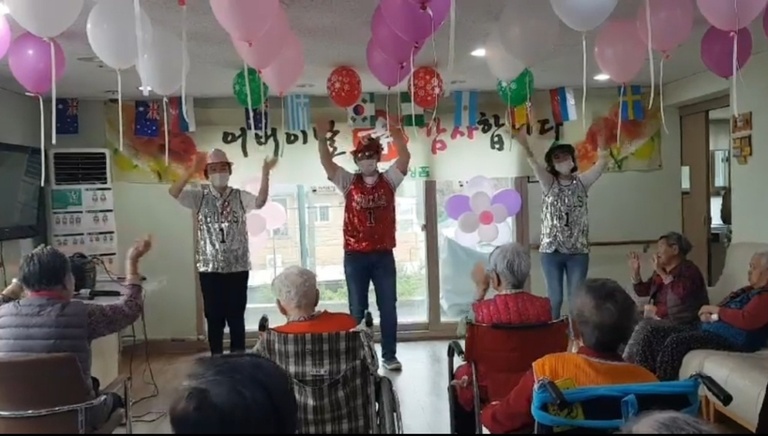 2021년 5월 4일 어버이날 행사 소식 