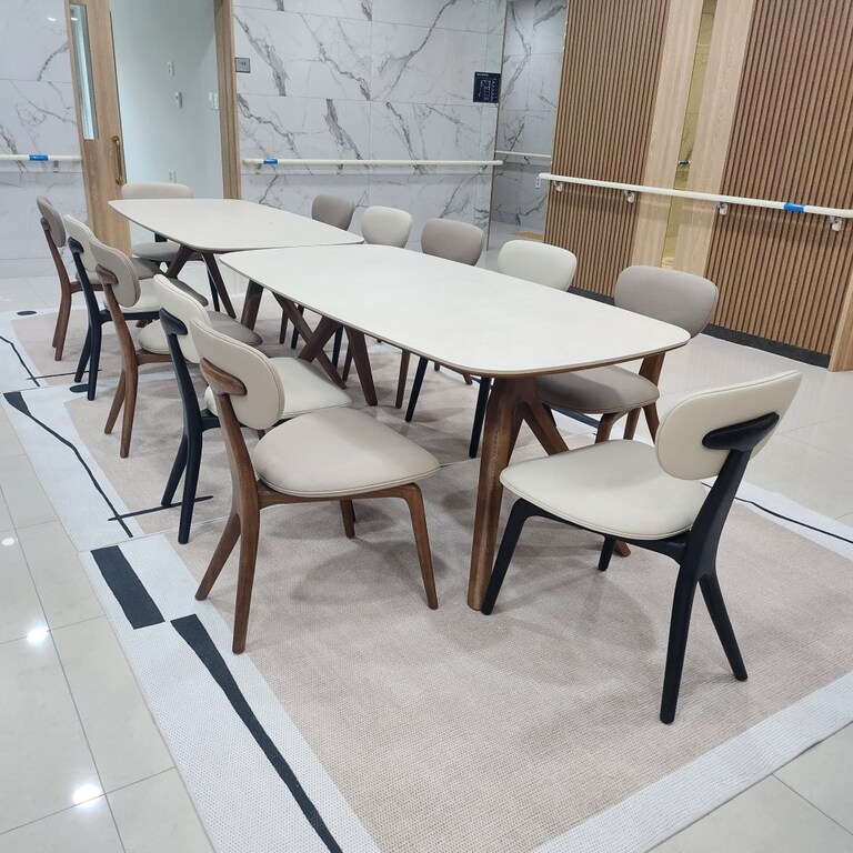 넓은 프로그램실